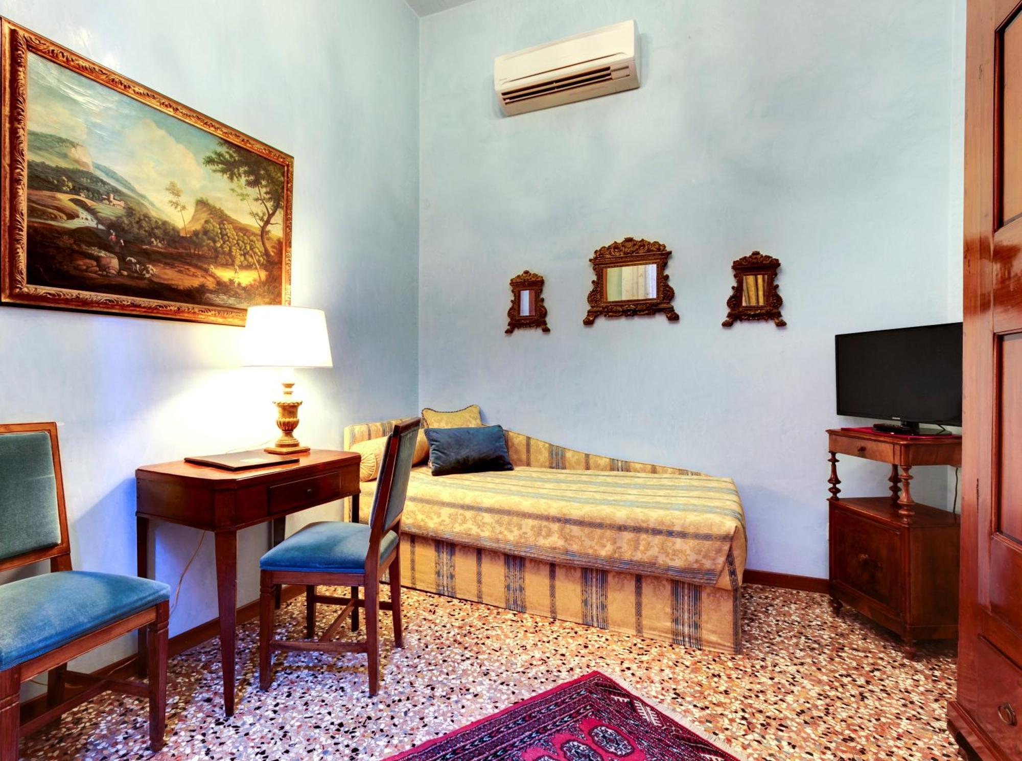Palazzo Schiavoni Residenza D'epoca & Suite-apartments Appartement Venetië