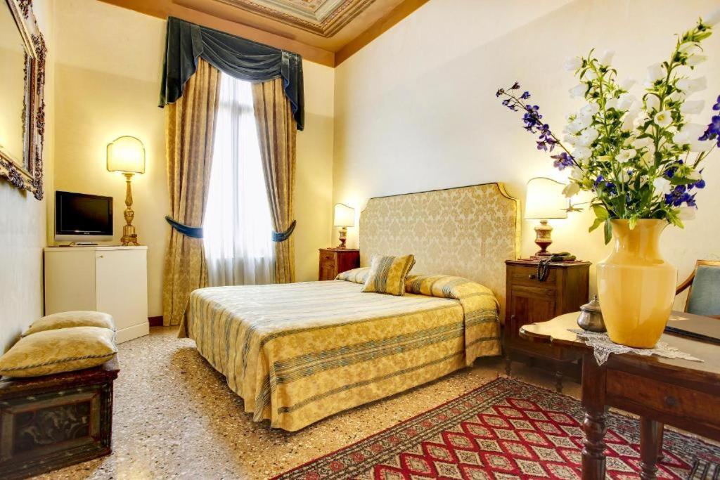 Palazzo Schiavoni Residenza D'epoca & Suite-apartments * Venetië